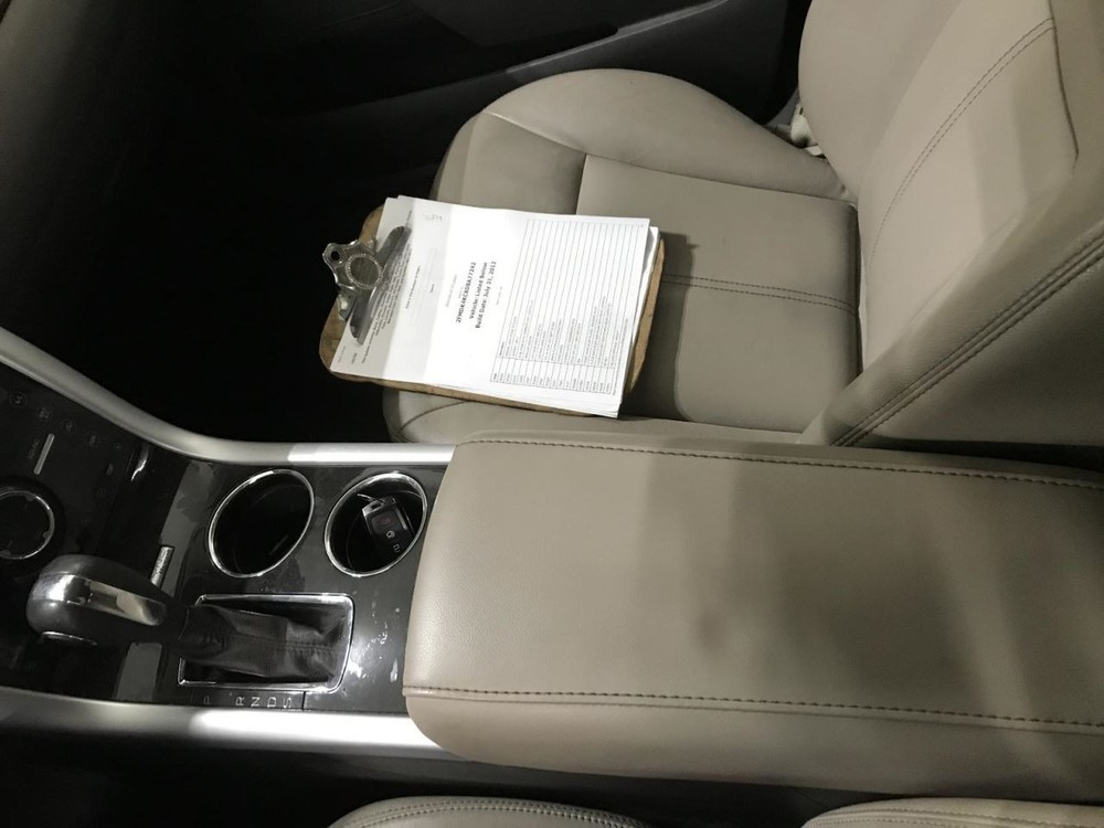 Complete Console Front Floor With Voice Recognition Sync Limited Fits 13-14 EDGE