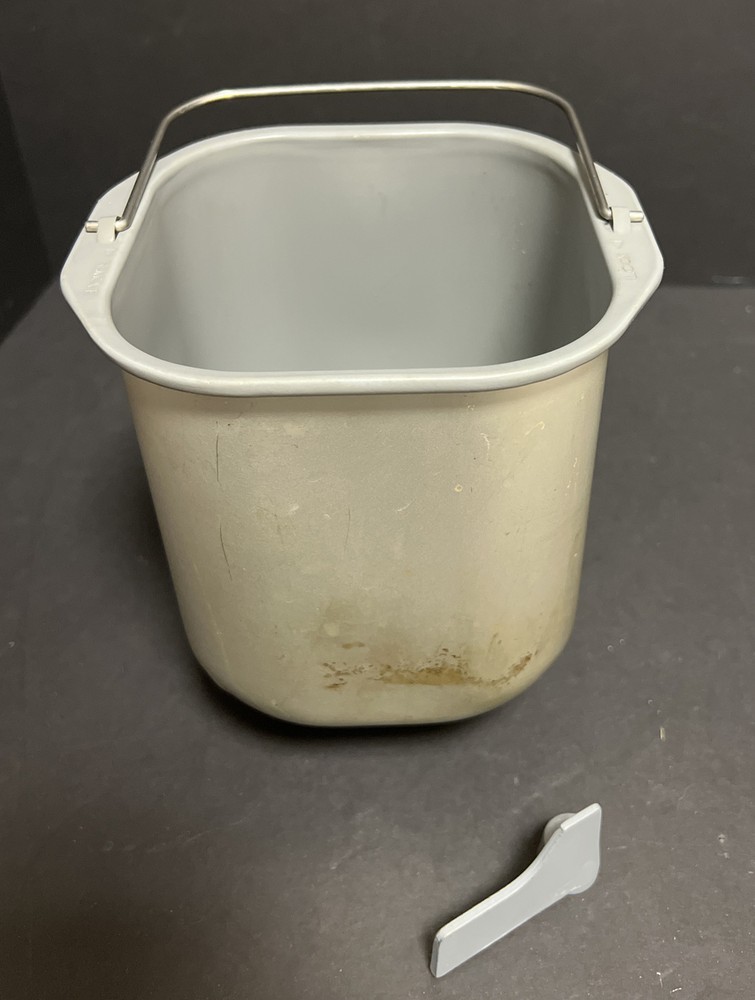 Breadman TR-441 TR441 Pan and Paddle Bread Maker Bread Machine Replacement Parts