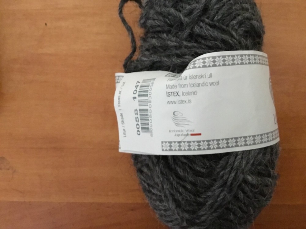 Icelandic lettlopi wool with knitting needles