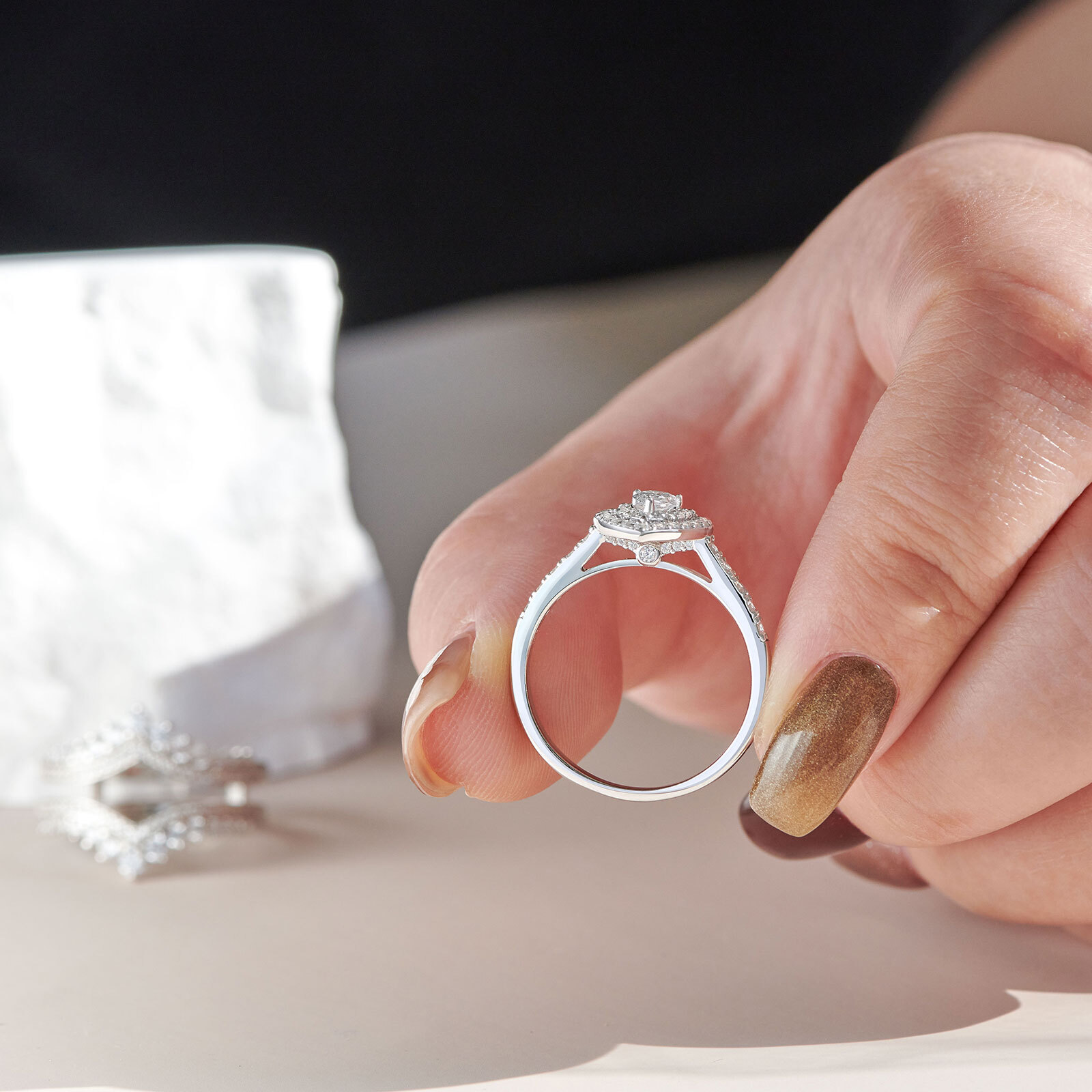 Newshe Sparkling 2CT Wedding Engagement Ring for Women Crown Solid Silver 5A CZ