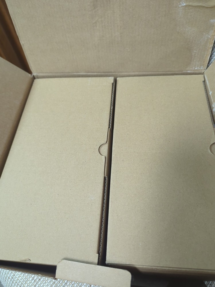 AIDA Matte White Single Pole Decors Light Switch 15Amp. 20 Pack