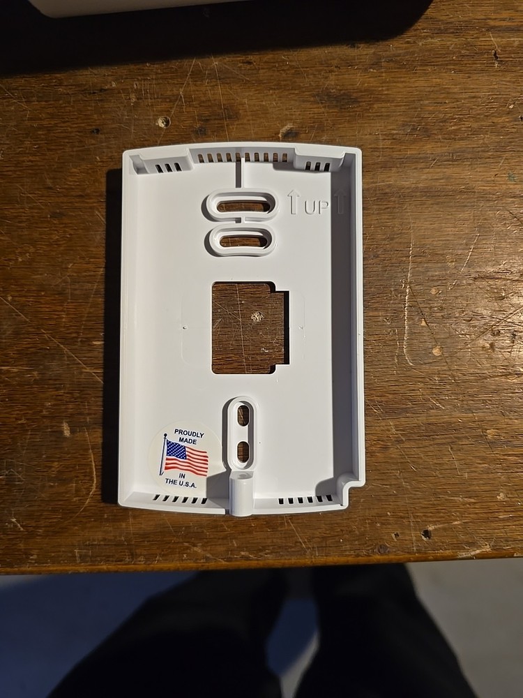 KMC STE-9201W NetSensor: Temperature, Occupancy, White