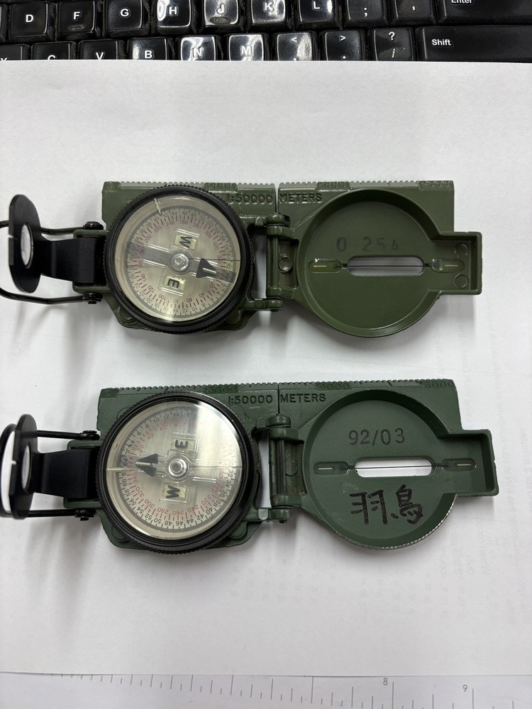 2pk NON-FUNCTIONING  Stocker & Yale Model SandY-183 3H Tritium Lensatic Compass