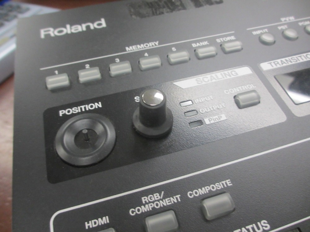 Roland V-40HD Multi-Format Video Switcher