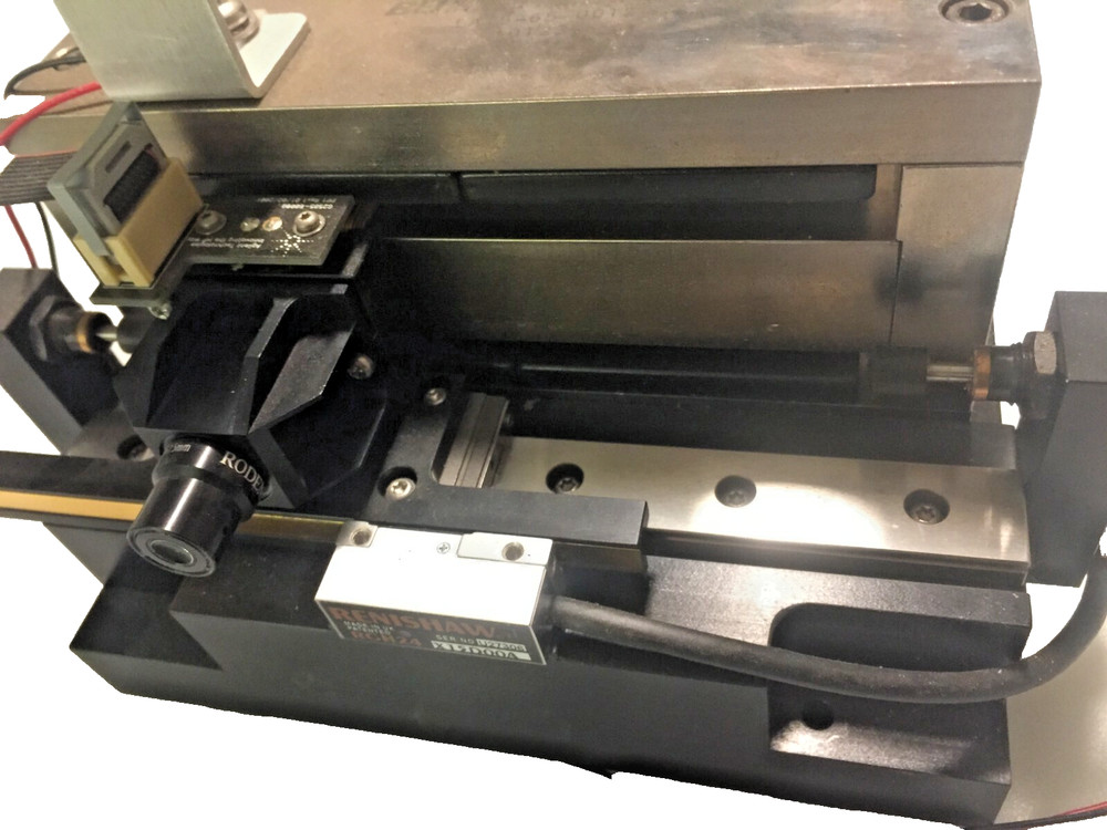 Linear motor with RGH24 encoder