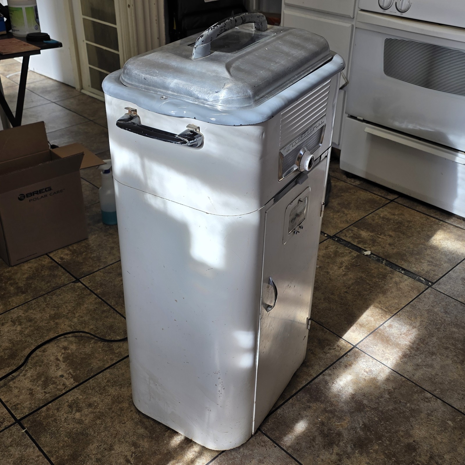 Vintage 1950s Westinghouse Electric Roaster Oven w/ Cabinet & Accessories