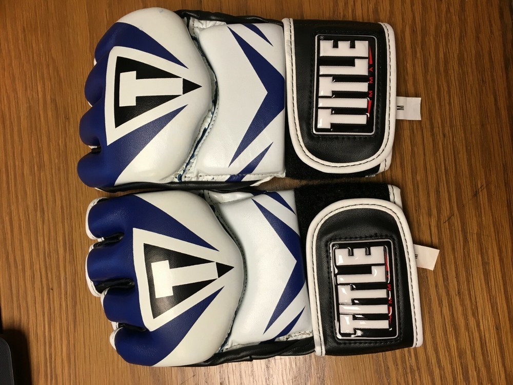 Title MMA Command Pro Fight Glove