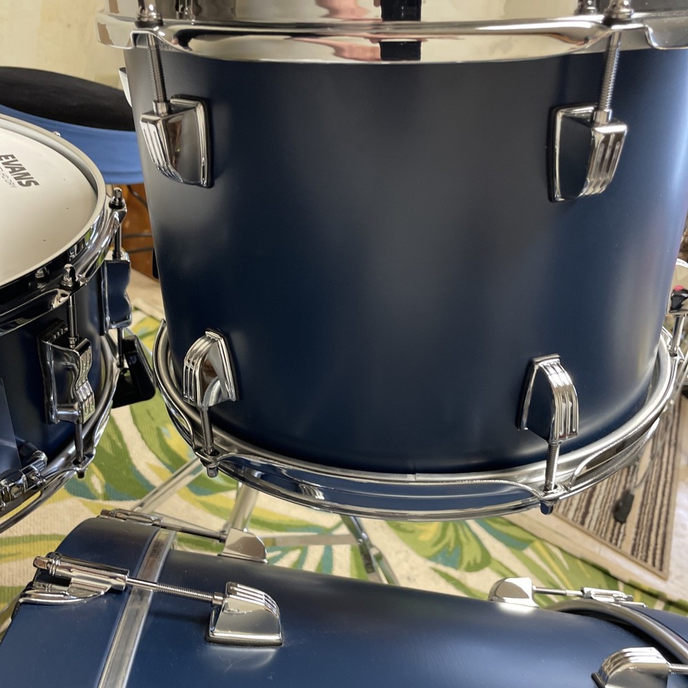 Ludwig Heritage Cherry 4 Piece Shell Pack.