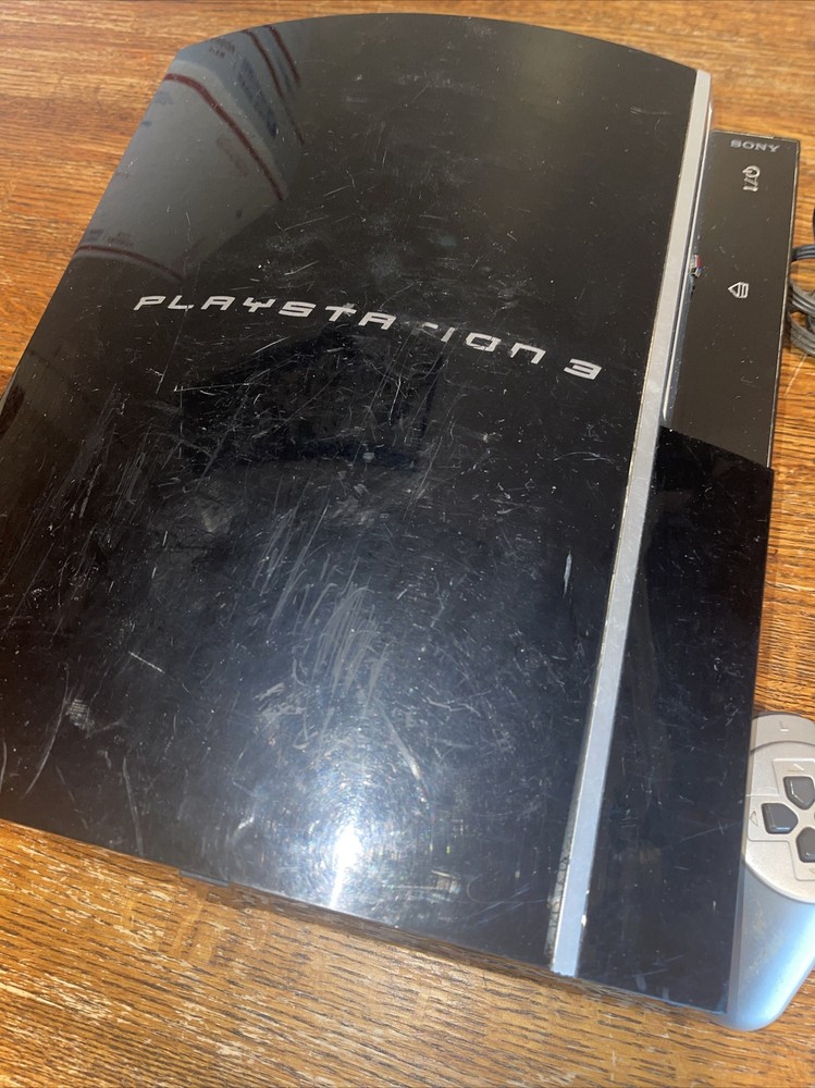 Sony Playstation 3 Colsole and one Controller