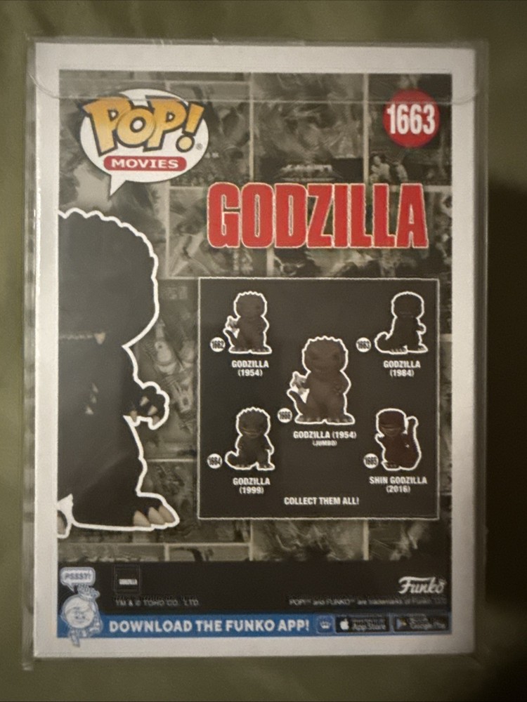 Funko Pop! Common - Godzilla (1984) #1663 W/ Pop Protector! Pls See Pics!
