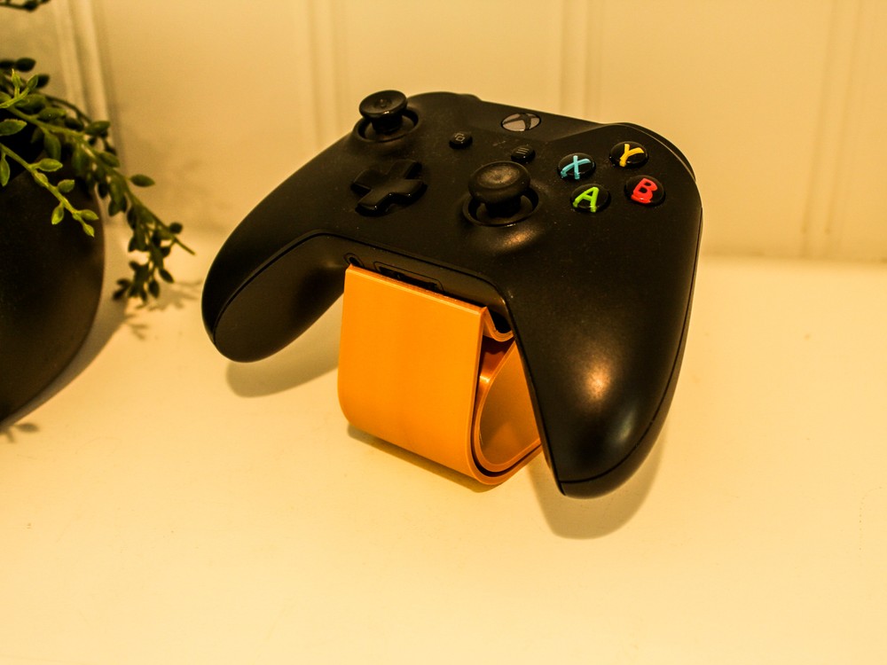 Universal Controller Stand 3D – Durable and Modern Gaming Holder