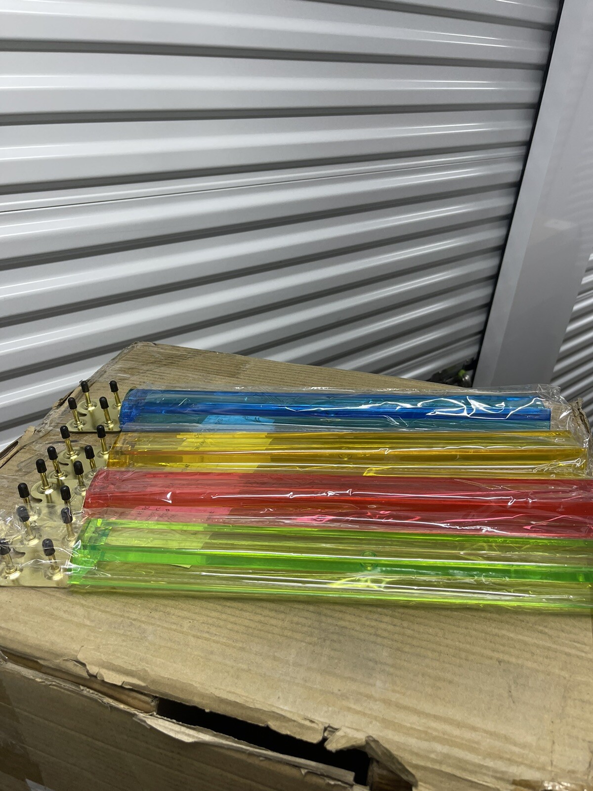 4 Clear Colored Mah Jong Racks With Money Holders - Multi-Color Acrylic Mahjong