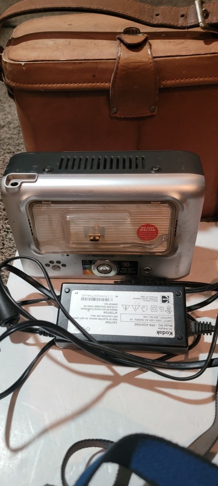 LOT OF 5 Cameras Recorders Digital Kodak Sony Olympus Emdeko Super 8 Chargers