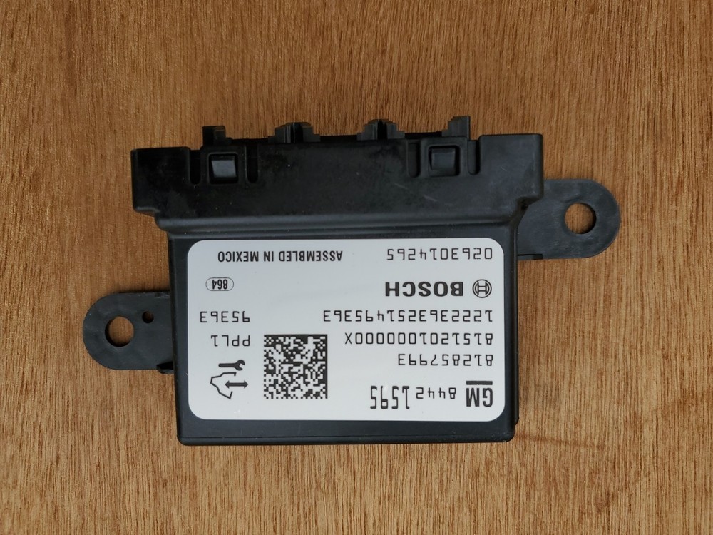 NEW Genuine GM Parking Assist Control Module 84421595