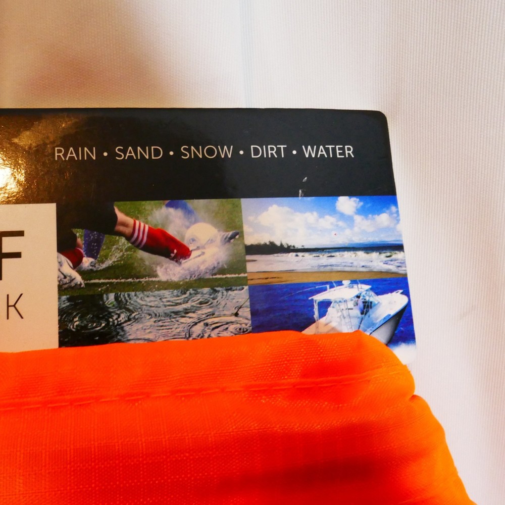 GECKOBRANDS Lightweight Waterproof Nylon Drawstring Backpack Black