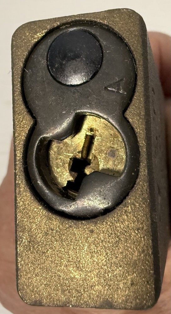 American Lock Company, Series 40 Brass Padlock with 2 Keys Working
