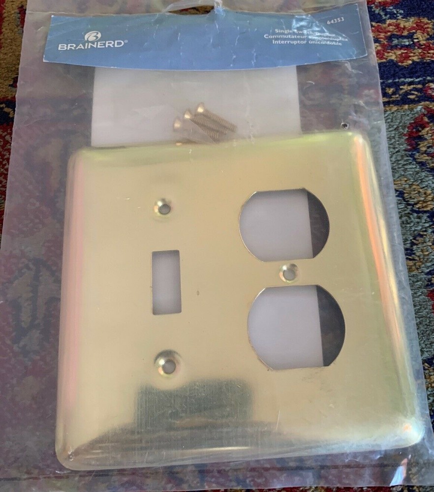 Brainerd Studio (64353) Single Switch Duplex Outlet Cover, Plated Brass 2-Pack