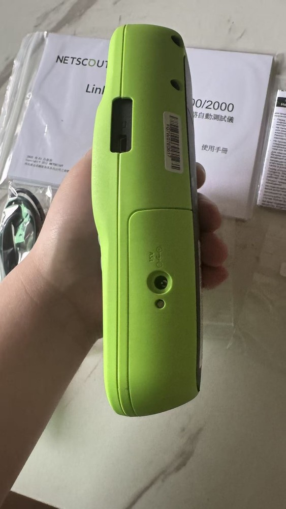 Fluke NetAlly LinkRunner AT 2000 Network Auto Tester (LRAT-2000)