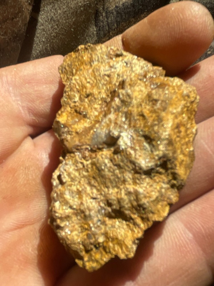 very saturated electrum gold silver ore quartz specimen
