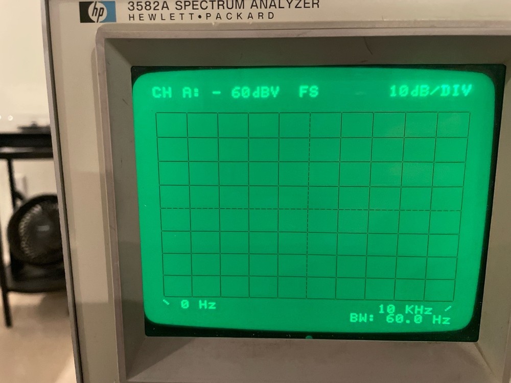 HP 3582A Dual-Channel Dynamic Signal Analyzer - White - UNTESTED