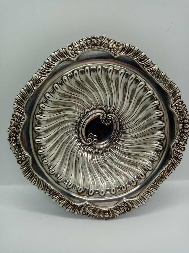 Vintage Yeoman Silver Plate engraved dish.