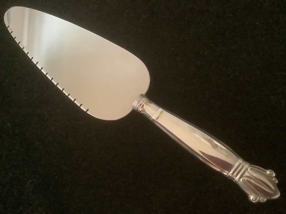 Weidlich JENNY LIND pie server - NM