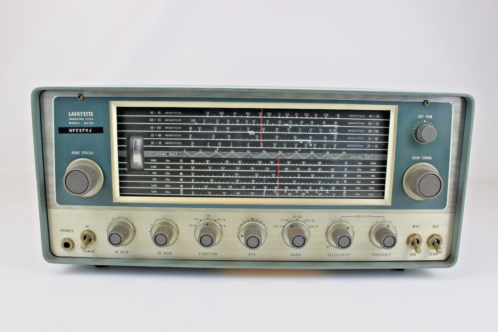 LAFAYETTE HE-80 RADIO PROFESSIONAL RECEIVER 0.55-54MHZ 1963 VINTAGE RARE