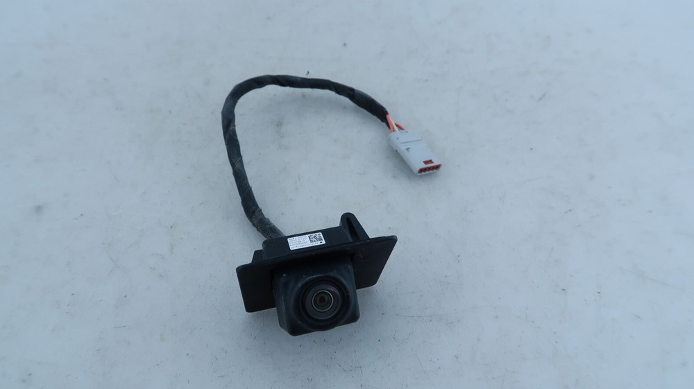 OEM | 2016 - 2019 Chevy Malibu Back up Camera (Right/Left)