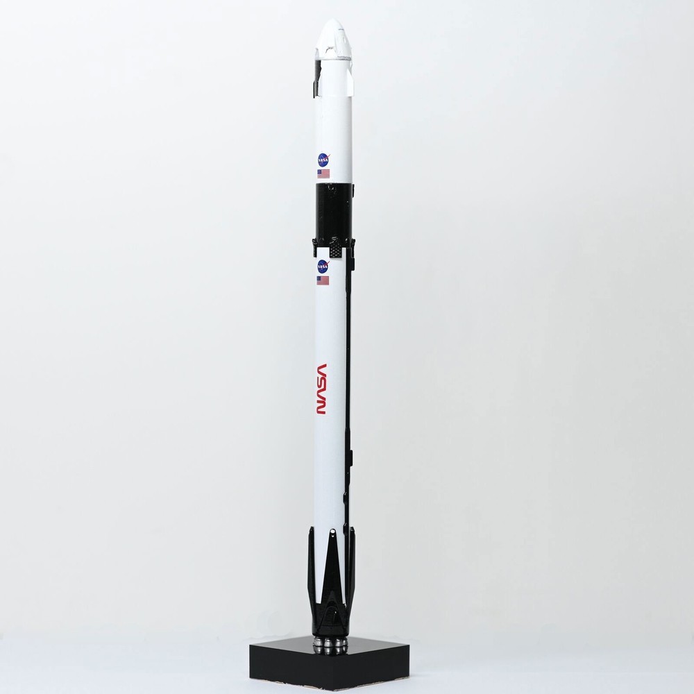 1:233 Scale SpaceX Falcon 9 - Crew Dragon Rocket Model Static Model Statue Gift