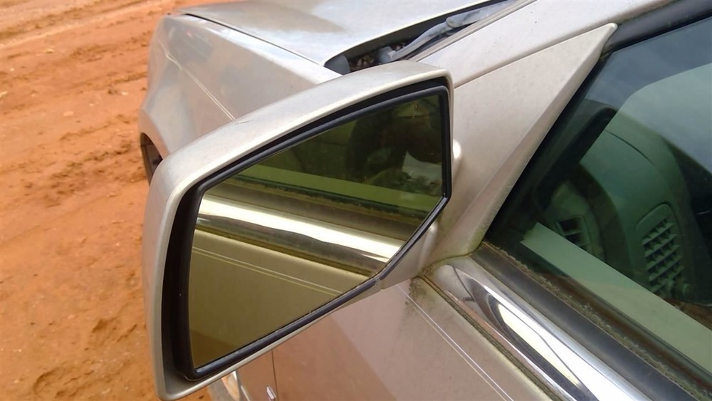 Driver Left Side View Mirror Power Opt DR2 Fits 04-06 SRX 257221