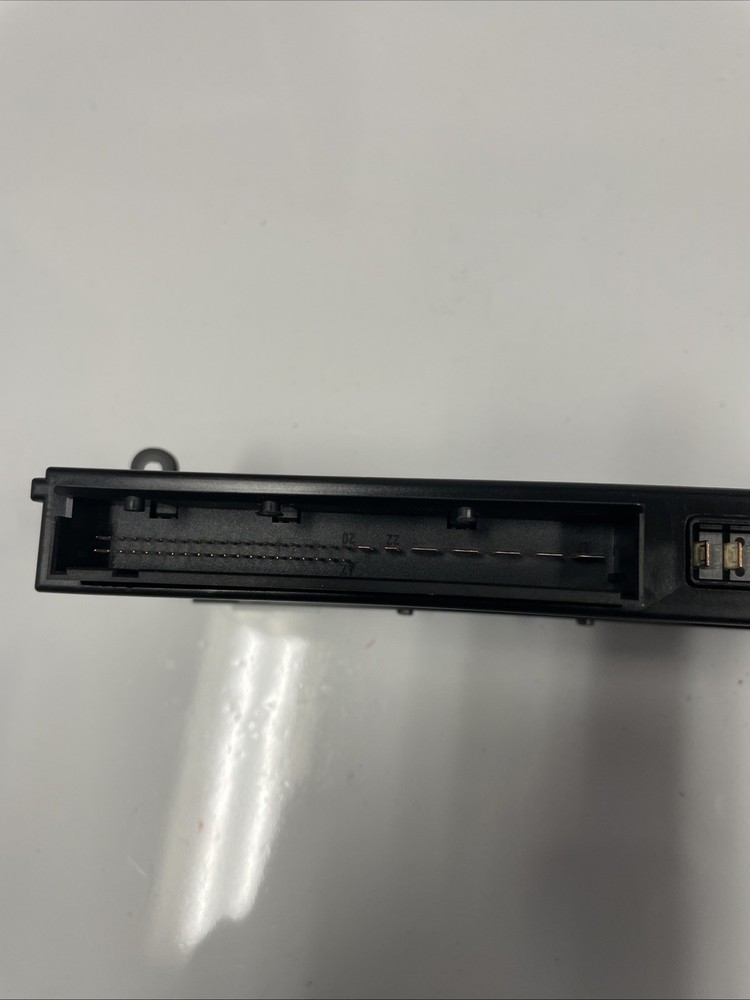 2008 BMW 328i E92 JBE Junction Fuse Box Control Module BCM 61359177978 E90 E93