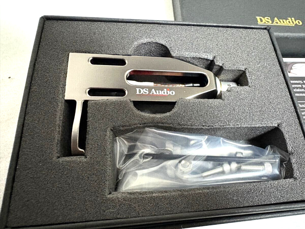 DS Audio Hs-001 Solid Head Shell Ultra Duralumin Body SHELL weight 10.5g