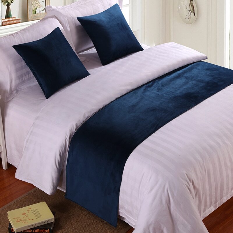 Luxury Velvet Bed Runner Soft Solid Color Scarf Protector Hotel Wedding Decor