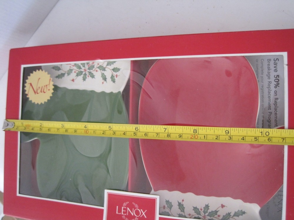 Lenox Mitten Hand Party Plates Set 2 NIB