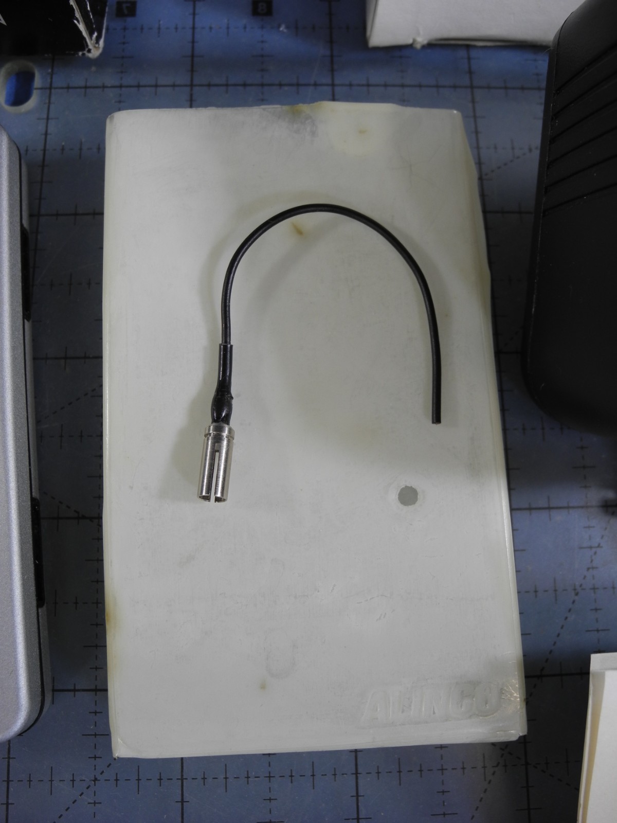 RARE! Alinco DJ-C4 UHF (440MHz) Credit Card Transceiver in box! (Tested!)