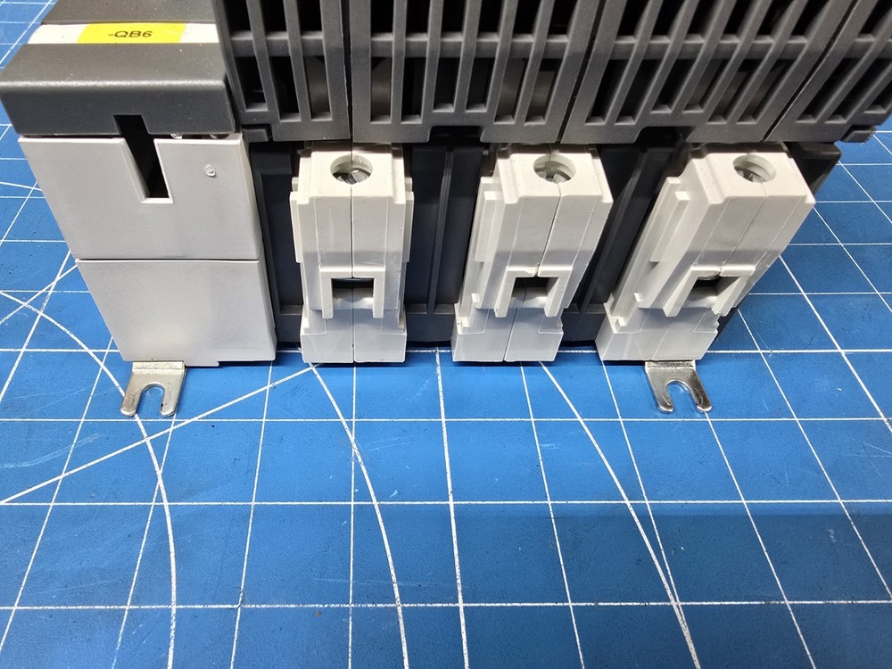 ABB OS60GJ03 DISCONNECT SWITCH 3P