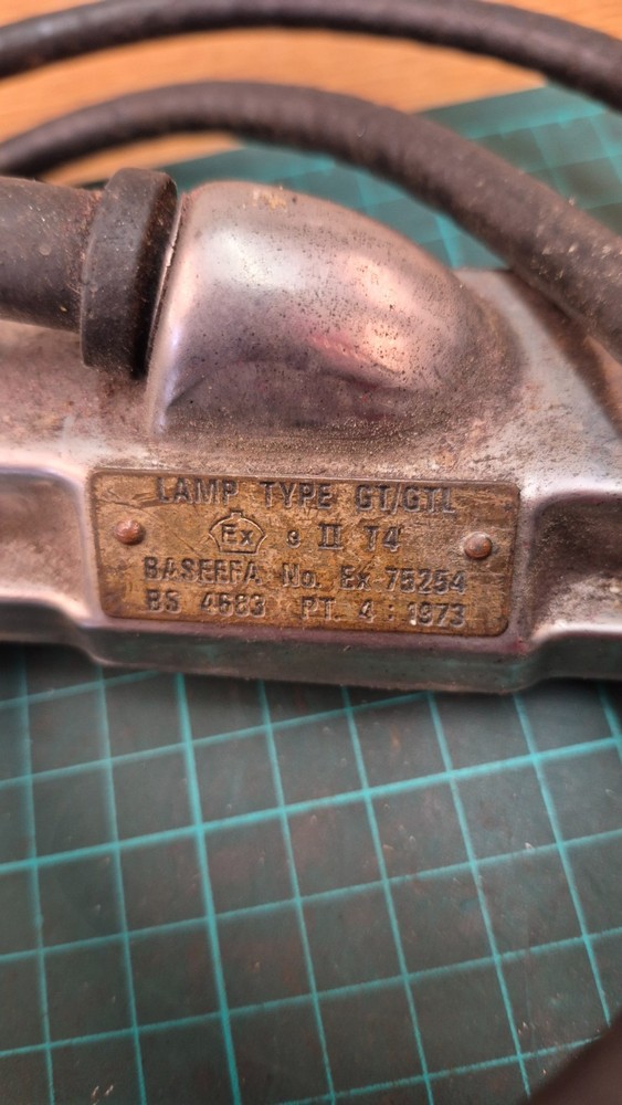 Miners cap lamp Battery pack Type T and additional lamp - Untested