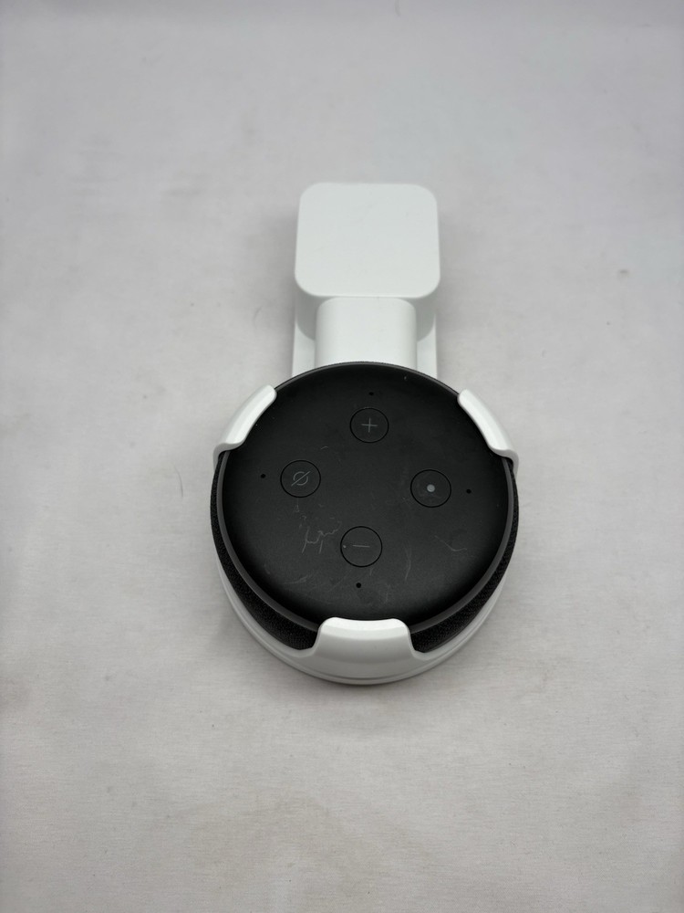 Amazon Echo Dot 3rd Gen Smart Speaker - Heather Gray (D9N29T) With Wall Mount