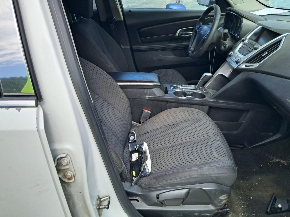 TERRAIN 2012 Glove Box 4774293