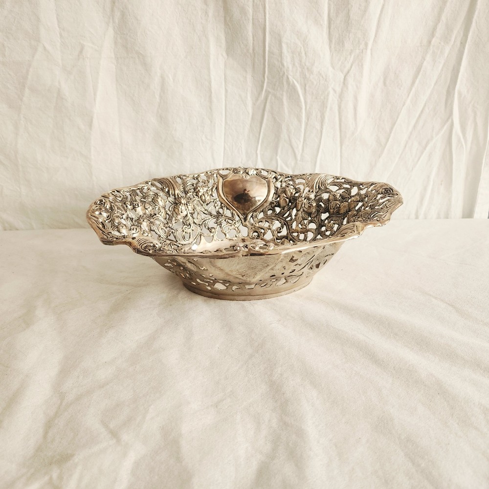 Silverplate Metal Centerpiece Bowl Intricate Pierced Openwork Design Roses
