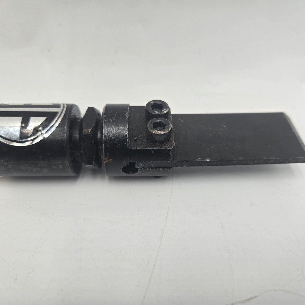 Pneumatic Scraper - Remove Gasket Paint Rust