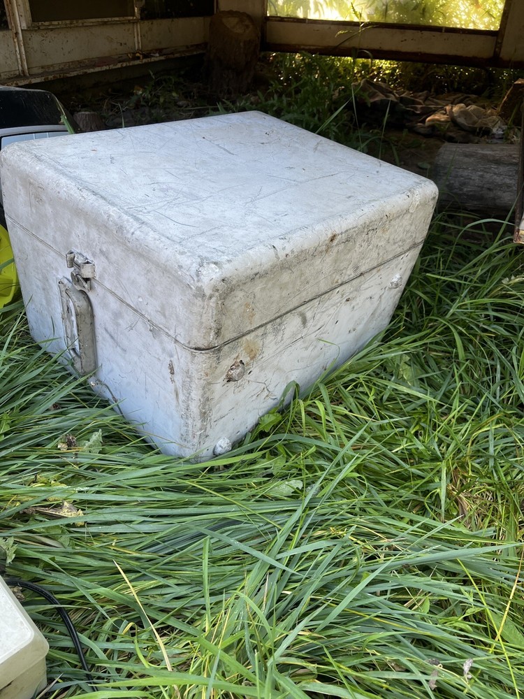 Vintage Emission Parameter Analyzer - Model C-2