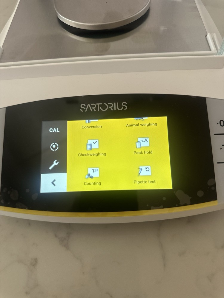 Sartorius Balance Scale BCA324i-1S