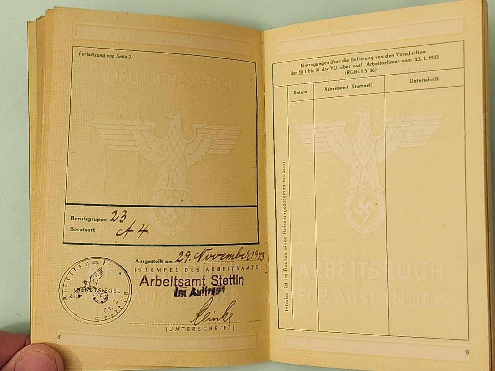 WW2 Germany. German WORKBOOK FOR FOREIGNERS 1943