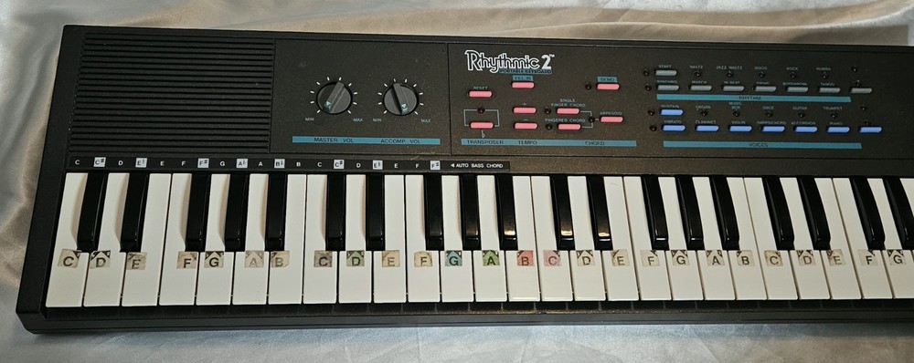 RHYTHMIC 2 PORTABLE KEYBOARD 1986 Video Tech PIANO 49 KEYS **Read Description