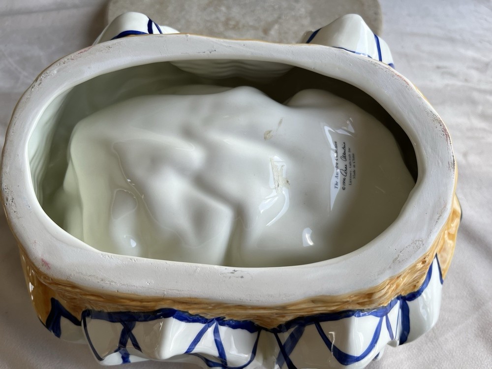 Annalea Collection Ceramic Picnic Bowl Excellent Condition