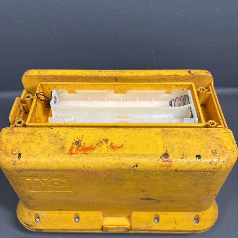 3M Dynatel 2210 Cable Locator