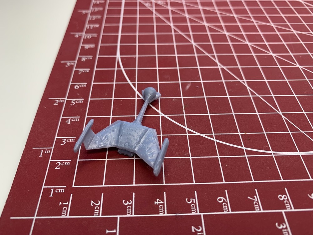 Klingon D7 class miniature