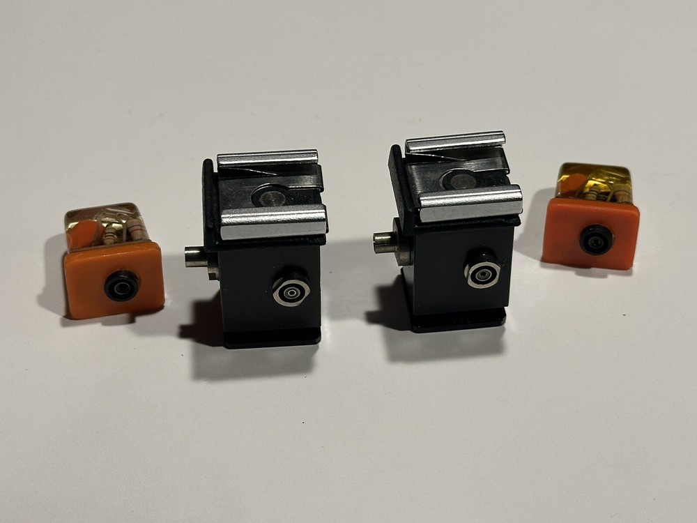 (2) Multi Terminal Slave Units With Sensors And 1 Camera Flash Sync Cable