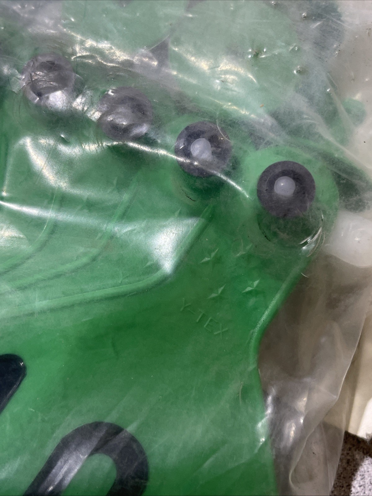 Y-Tex 4 Star Large Cattle Tags 25 Pack, 2 Piece Ear Tag System, Green, 101-125